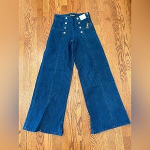 NWT Express High Rise Wide Leg Jeans